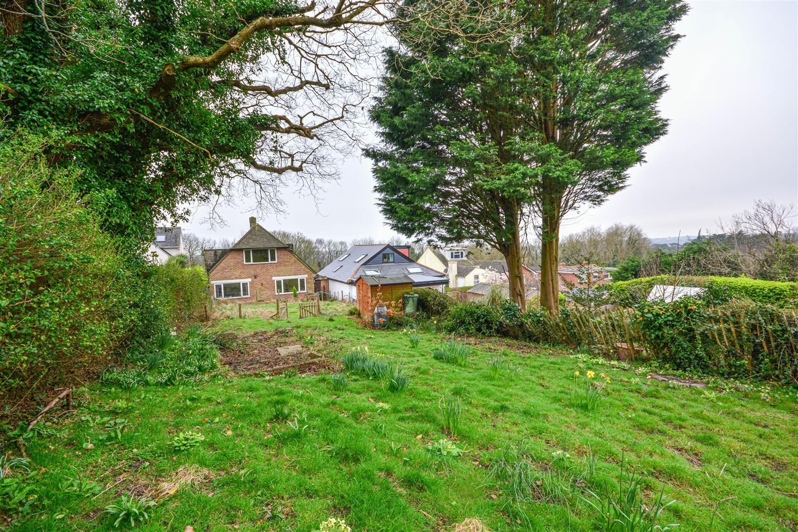 Ochiltree Road, Hastings Rush, Witt & Wilson